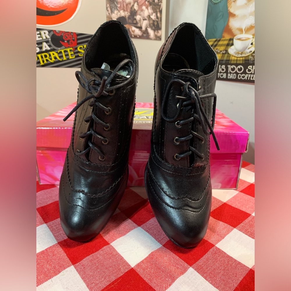 Summer Rio Black Retro Style Booties - Picture 7 of 10